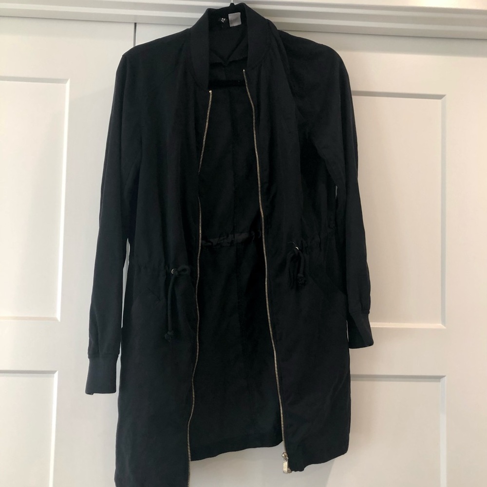 H&M long black full zip jacket
